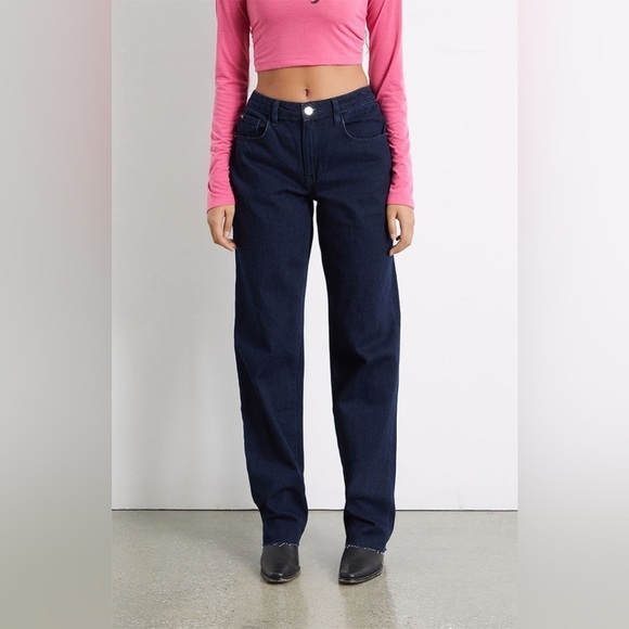 WEWOREWHAT Dark Blue Low Rise Dad Jeans size 25 - Picture 2 of 6